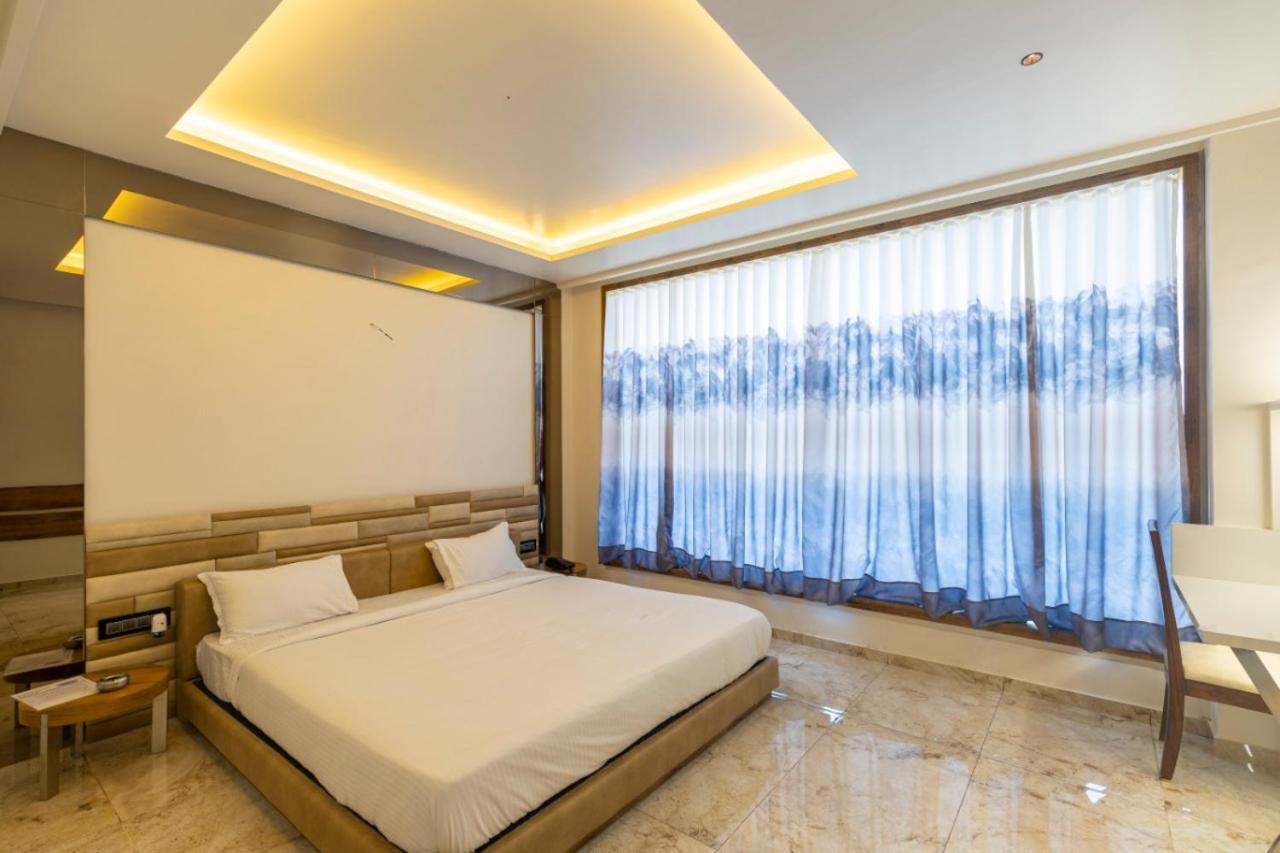 The Heaven Water Park And Resort & Restaurant Virpur Exterior photo